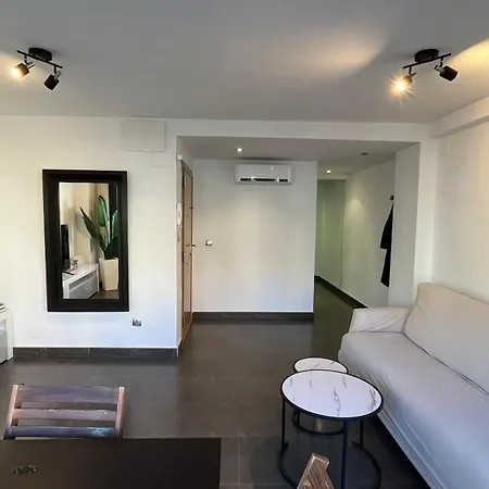 Beautiful In The Center Lejlighed